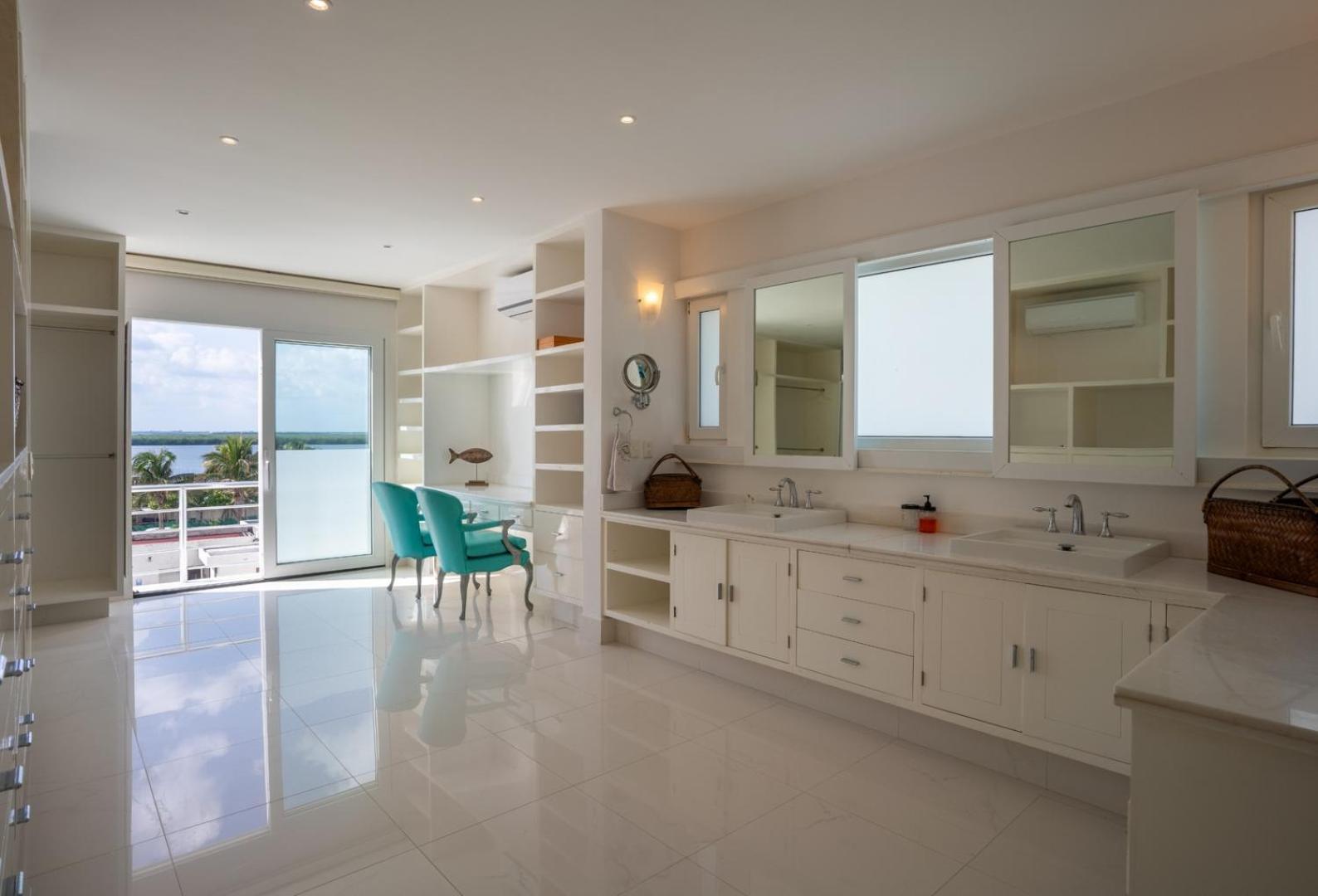 Nizuc - Exclusive Beachfront *